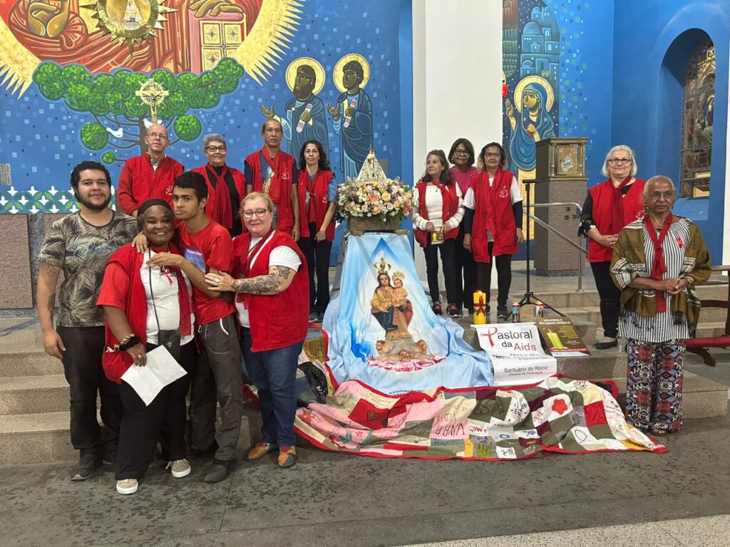 Coordenadora Sueli da Pastoral da Aids durante a Vigília no Santuário do Rocio