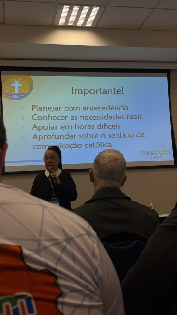 Equipe da Pascom do Rocio no Encontro Nacional da Pascom em Aparecida do Norte
