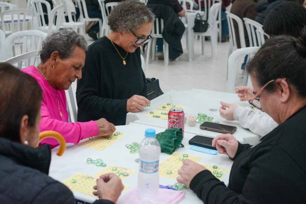 Participantes reunidos durante a Ação Entre Amigos no Santuário Estadual de Nossa Senhora do Rocio